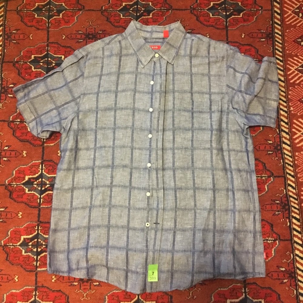 EUC - IZOD short sleeve button down!